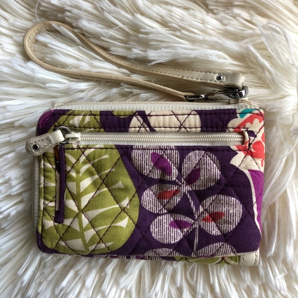 Vera Bradley •• W a l l e t •• - Picture 5 of 5